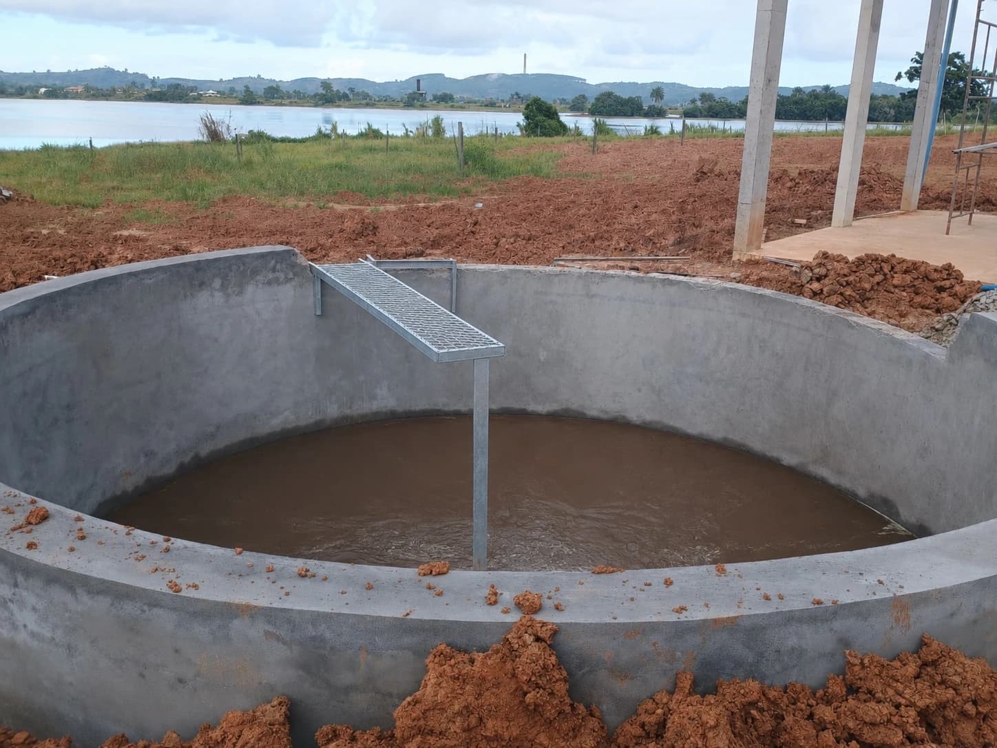 Plataforma Elevada para Agitador Vertical ECAM PAV02
